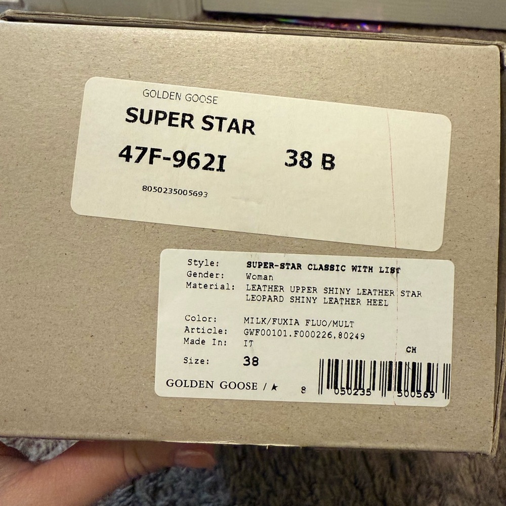 Golden Goose White Sneakers with Pink and Black Details - Picture 6 of 6